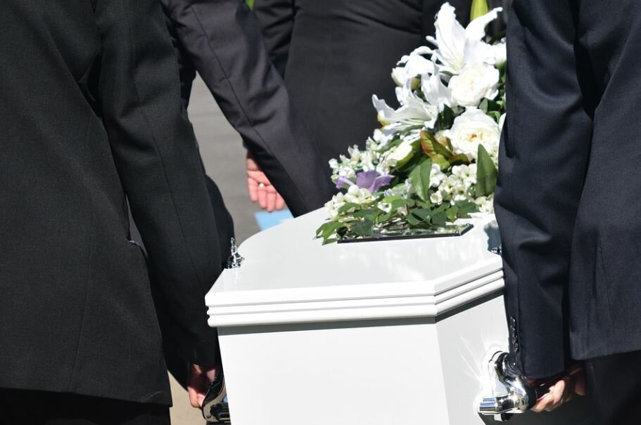 Ultimate Tips for Serving as a Pallbearer  