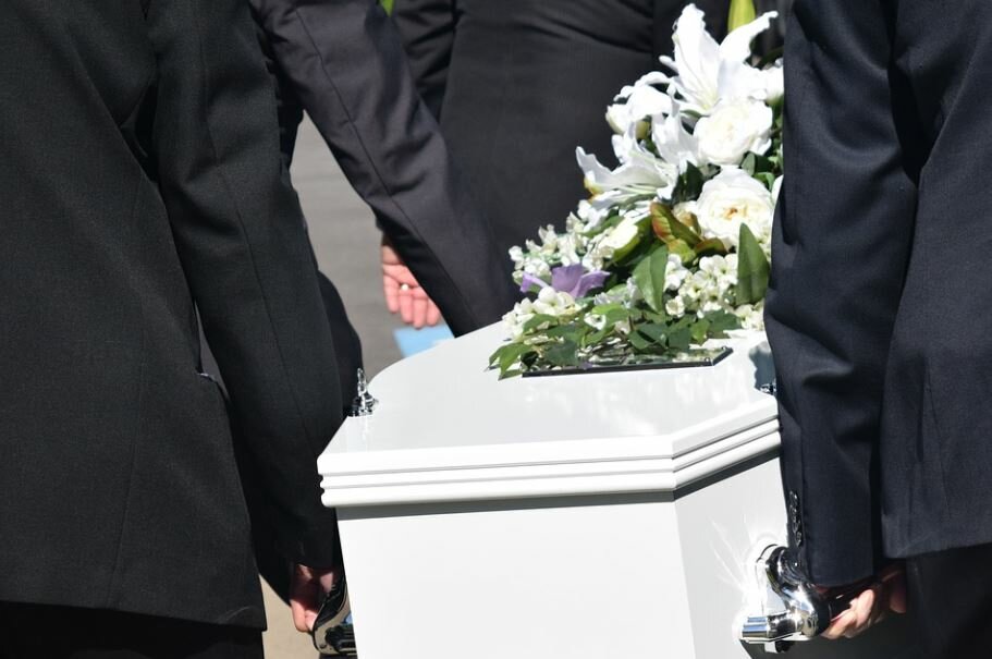 Ultimate Tips for Serving as a Pallbearer Schilling Funeral Home